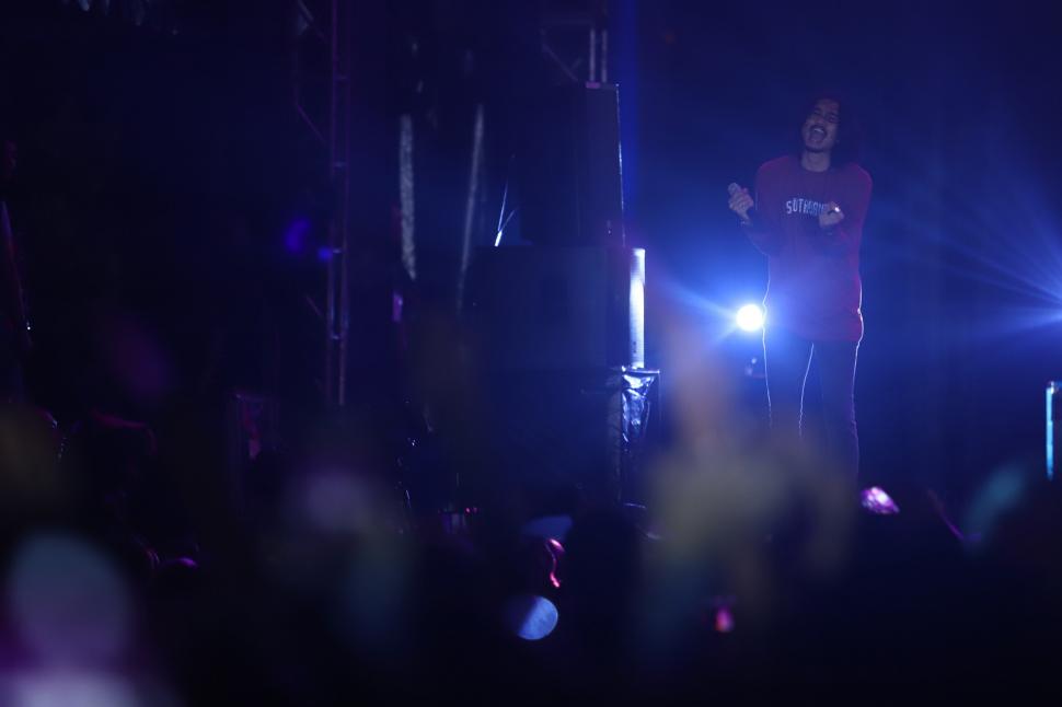 Sheila 0n 7 Ciptakan Suasana Masa Lalu di The 90's Festival Sheila 0n 7 Ciptakan Suasana Masa Lalu di The 90's Festival
