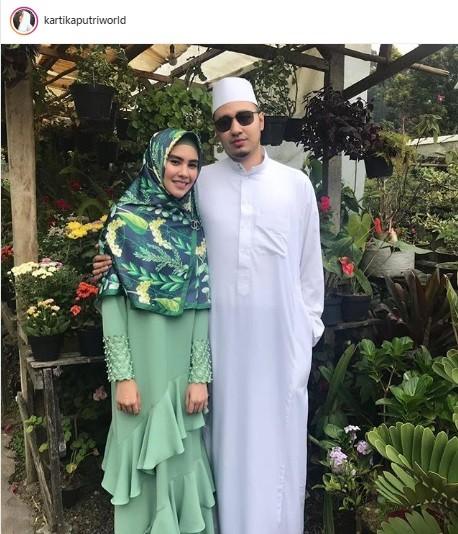 Artis Kartika Putri dan Habib Usman Bin Yahya. [Instagram]