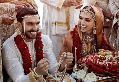 Foto pernikahan Deepika Padukone - Ranveer Singh. [Instagram]