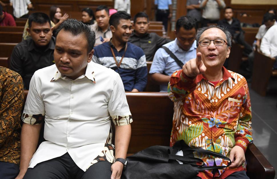 Keponakan Setnov dan Made Oka divonis 10 Tahun Penjara Keponakan Setnov dan Made Oka divonis 10 Tahun Penjara