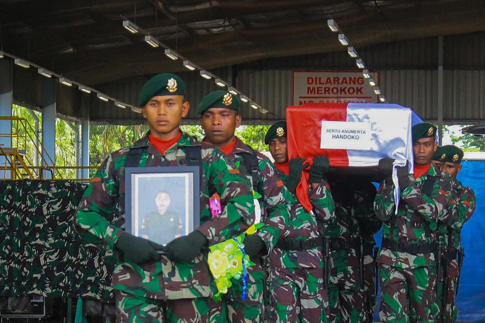Jenazah Sertu Handoko Korban Penembakan KKB di Nduga Papua Jenazah Sertu Handoko Korban Penembakan KKB di Nduga Papua