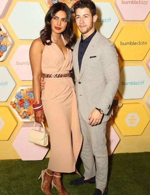 Priyanka Chopra dan Nick Jonas. (Pallav Paliwal / AFP)