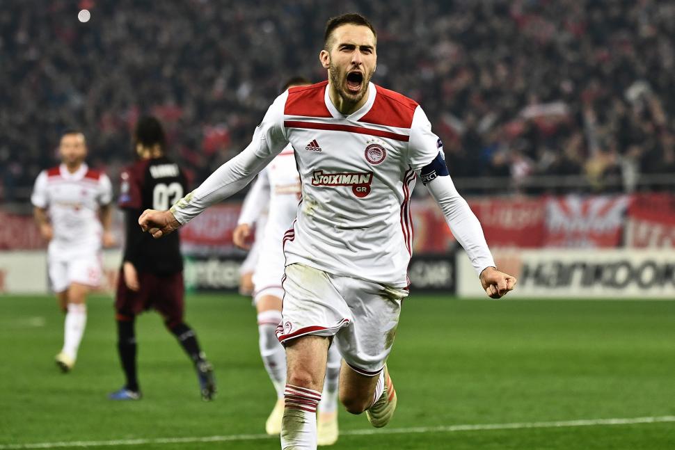 Dihajar Olympiakos 3-1 , AC Milan Tersingkir dari Liga Europa Dihajar Olympiakos 3-1 , AC Milan Tersingkir dari Liga Europa