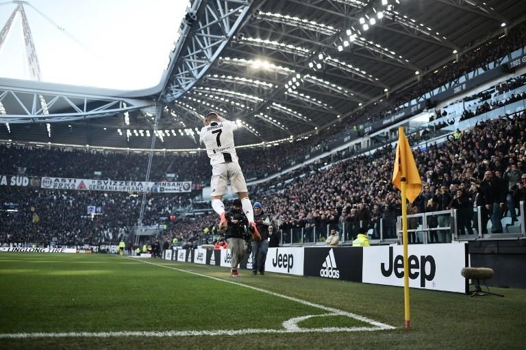 Pemain Juventus Cristiano Ronaldo rayakan golnya ke gawang Sampdoria dalam pertandingan yang berlangsung di Allianz Stadium, Sabtu (29/12/2018) [AFP]