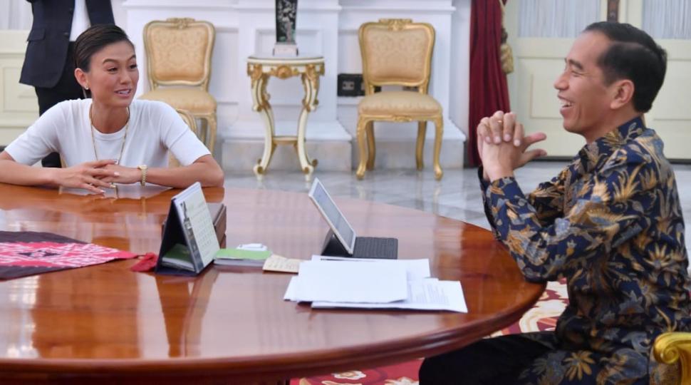 Momen Kebersamaan Agnez Mo dengan Jokowi Momen Kebersamaan Agnez Mo dengan Jokowi