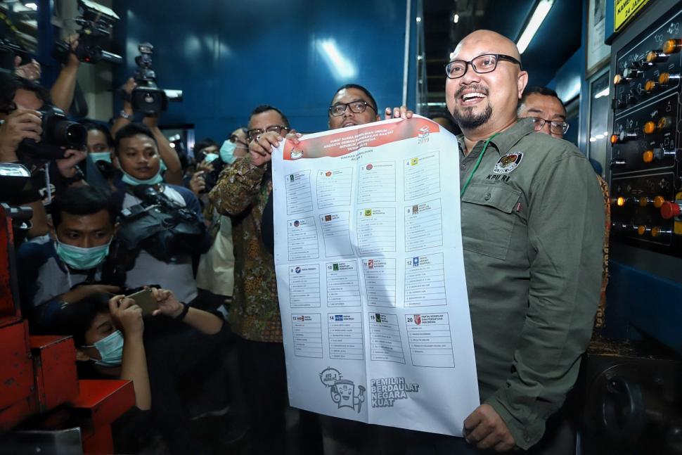 Melihat Proses Pencetakan Perdana Surat Suara Untuk Pemilu 2019 Melihat Proses Pencetakan Perdana Surat Suara Untuk Pemilu 2019