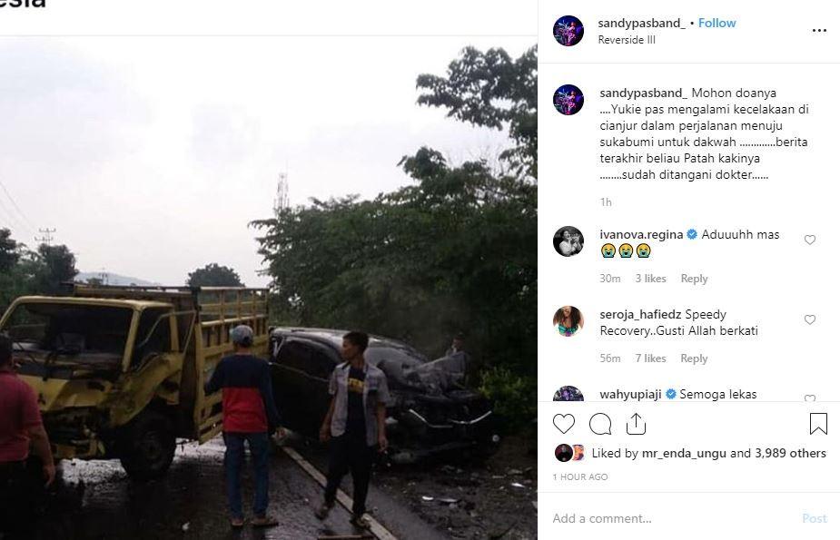 Yukie Pas Band alami kecelakaan mobil di perjalanan dakwah menuju Sukabumi. [instagram/sandypasband_]