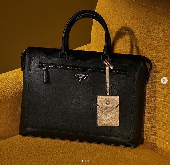 Brand fesyen yang bisa untuk investasi [ig @prada]