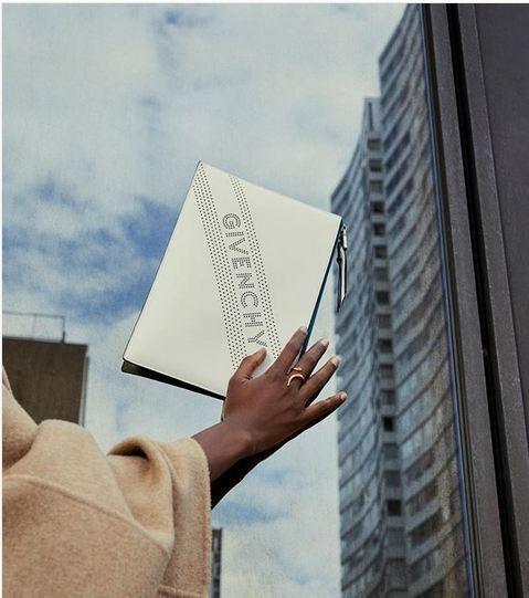 Brand fesyen yang bisa untuk investasi [ig @givenchy]