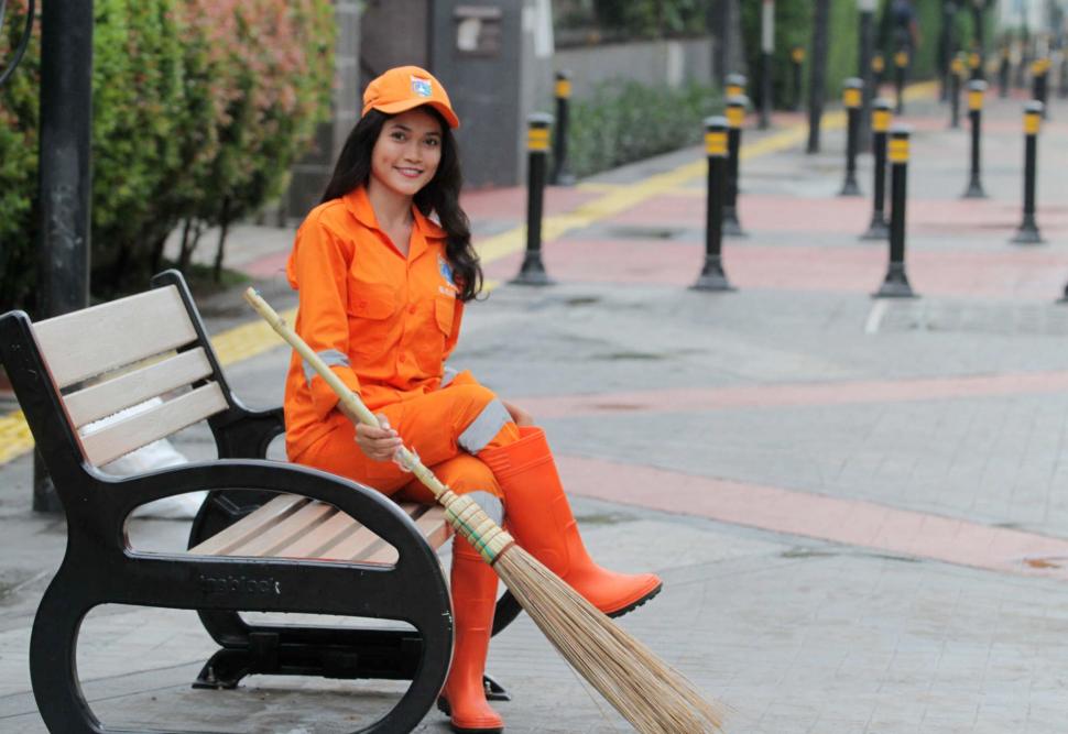 Selha Purba Petugas PPSU Berparas Cantik Selha Purba Petugas PPSU Berparas Cantik