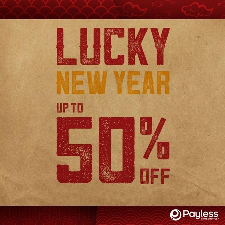 Payless menawarkan sale hingga 30% jika membeli dua barang [ig paylessid]