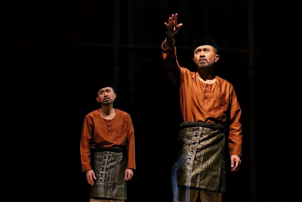 Kisah Penyair Amir Hamzah Dalam Teater Nyanyi Sunyi Revolusi Kisah Penyair Amir Hamzah Dalam Teater Nyanyi Sunyi Revolusi