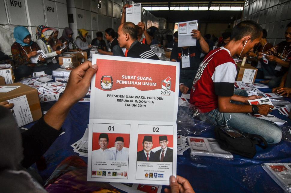 Pelipatan Surat Suara Pilpres Pelipatan Surat Suara Pilpres