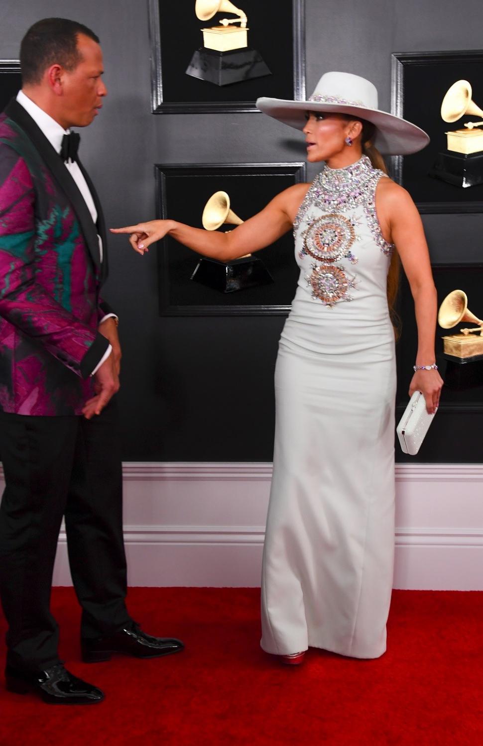 Para lelaki dengan busana terbaik di Grammy Awards 2019. (Dok. AFP Photo)