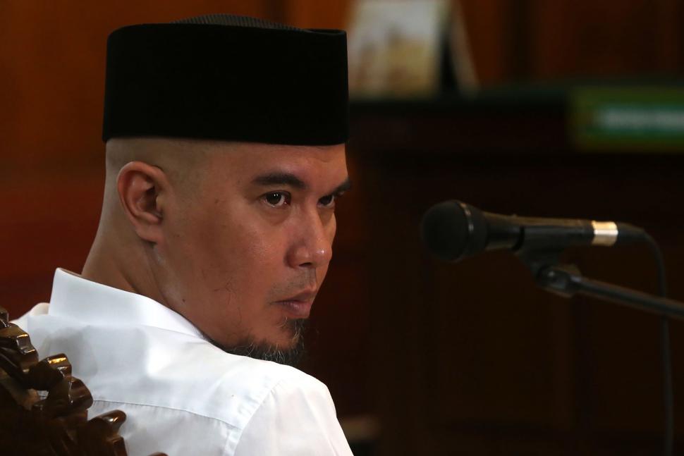 Sidang Lanjutan Ahmad Dhani Sidang Lanjutan Ahmad Dhani