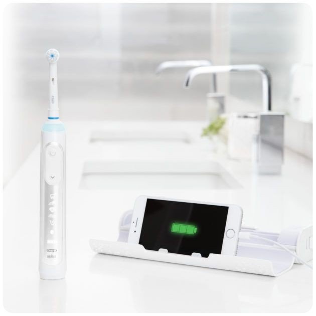 Oral-B memamerkan Genius X, sikat gigi yang sudah dilengkapi teknologi kecerdasan buatan (AI) di ajang Mobile World Congress (MWC) 2019 Barcelona. (Dok.Oral-B)