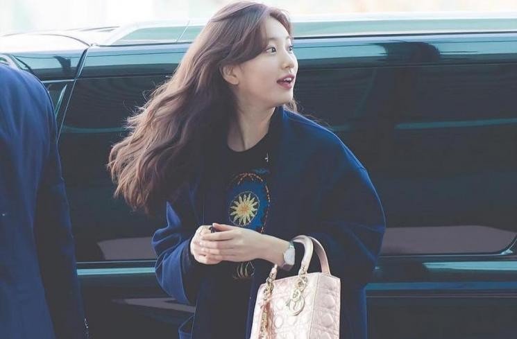 Bae Suzy. (Instagram/@skuukzky)