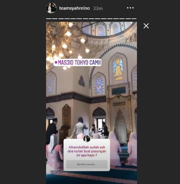 Syahrini dan Reino Barack resmi jadi suami istri. (Instagram)