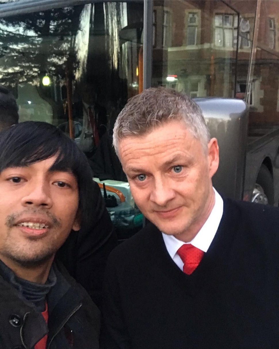 Rian D'Masiv bertemu pelatih sementara Manchester United, Ole Gunnar Solskjær. (Instagram)