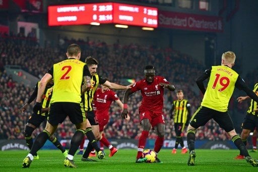 Aksi Sadio Mane saat melawan Watford di Anfield Stadium, Kamis (28/2/2019). (ANTHONY DEVLIN / AFP)