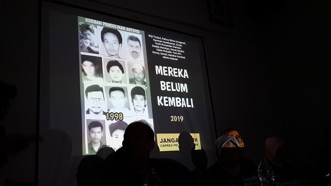 Duit Rp1 Miliar Buat Keluarga Korban Penculikan 98, Cuci Dosa Prabowo Subianto Jelang Dilantik