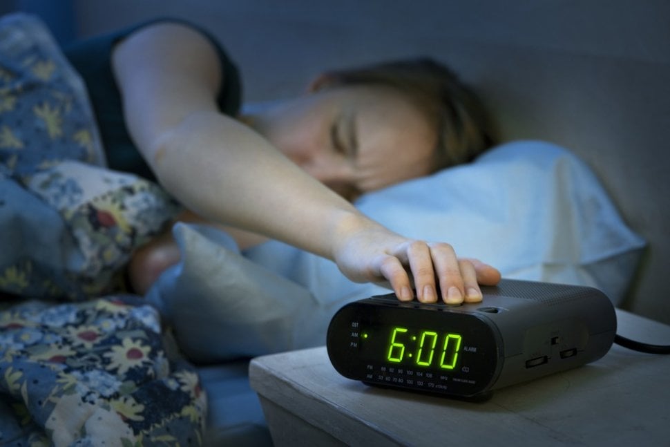 Alarm bangun pagi. (shutterstock)