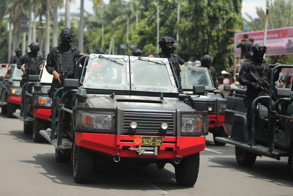 Prajurit SAT-81 Gultor Kopassus saat parade Pemberangkatan Patroli Skala Besar TNI-Polri di JIExpo, Kemayoran, Jakarta Pusat, Minggu (14/4). [Suara.com/Muhaimin A Untung}