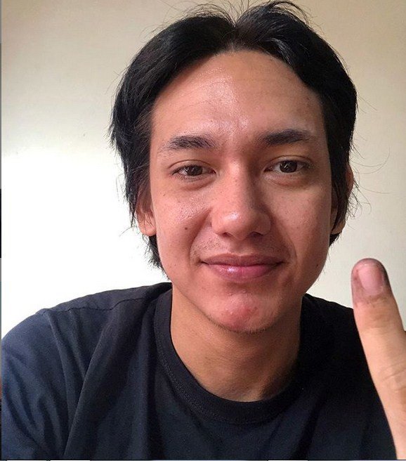 Adipati Dolken [Instagram]