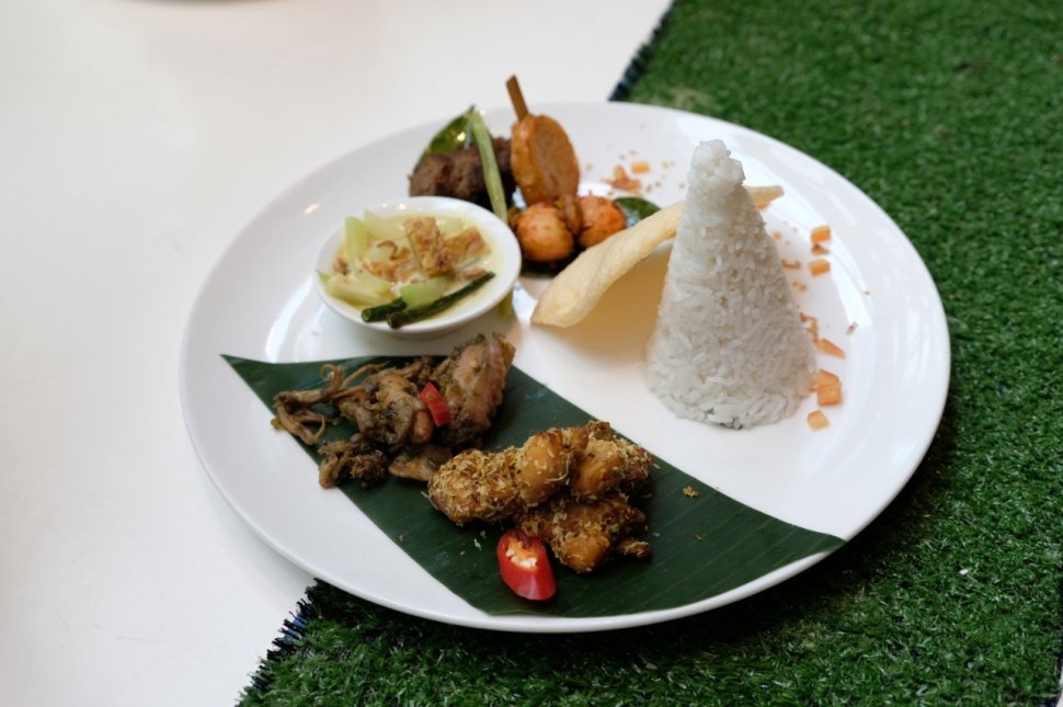 Nasi Uduk Ramean di Culinary Journey program yang menampilkan keragaman sajian masakan serta cita rasa unik hasil olahan para tim kuliner Accor Hotel. (Dok Accor Hotel)