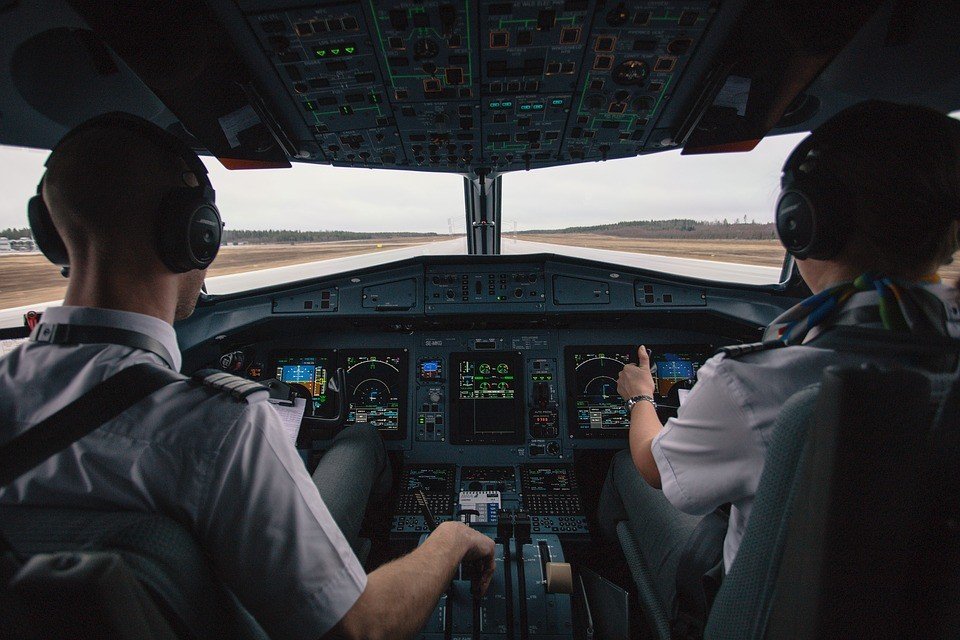 Ilustrasi pilot pesawat. (Pixabay/Stock Snap)