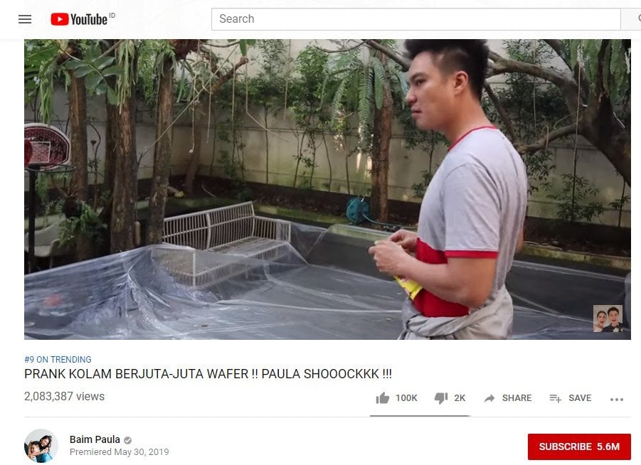 Duh, Baim Wong Lupa Lagi Puasa, Makan Wafer Favorit Paula Verhoeven. Tangkapan layar (Youtube/Baim Paula)