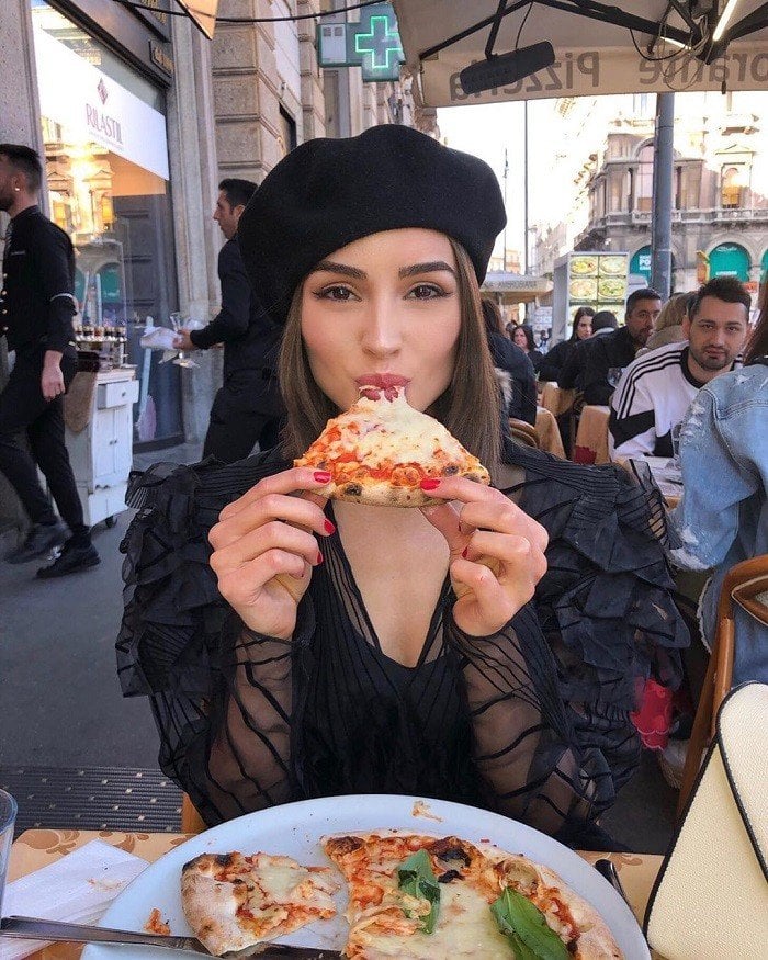 Gaya liburan Olivia Culpo, wanita terseksi 2019 (instagram.com/oliviaculpo)