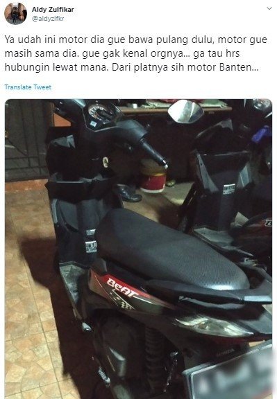 Sepeda Motor Honda Beat yang Salah Dibawa. (Twitter/aldyzlfkr)