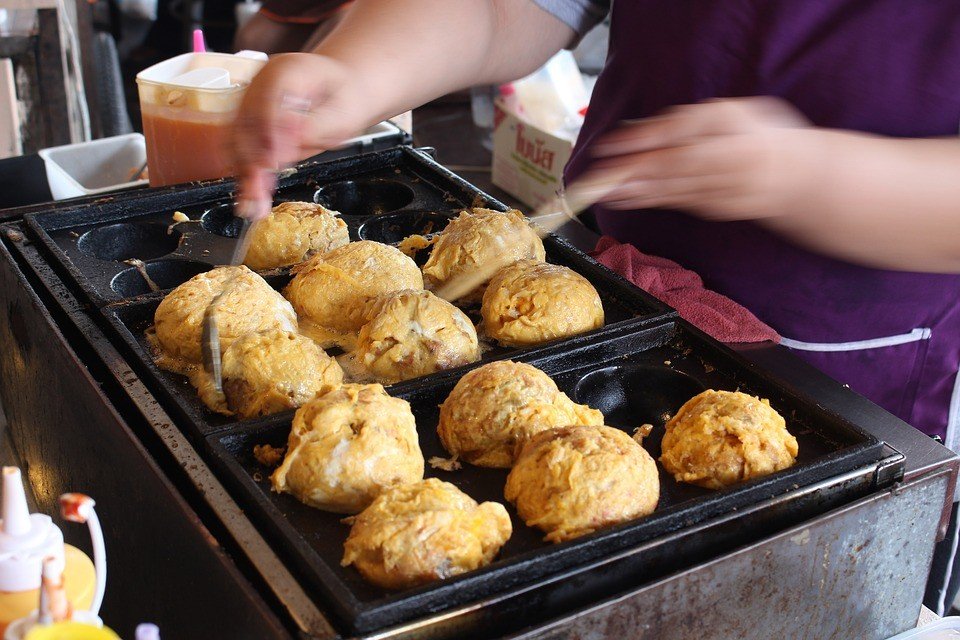 Ilustrasi penjual takoyaki. (Pixabay/nokato)