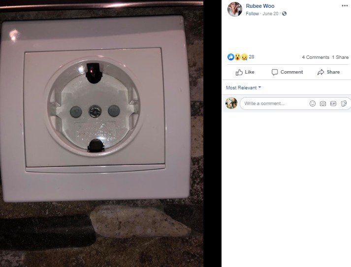 Turis asal Malaysia temukan kamera tersembunyi di kamar apartemen yang disewanya. (Facebook/Rubee Woo)