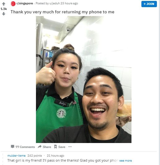 Pegawai Starbucks sempat selfie sebelum kembalikan ponsel hilang ke pemiliknya. (Reddit/u/jeduh)
