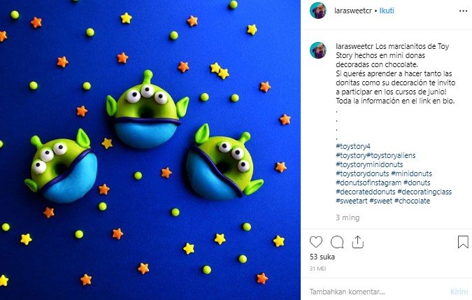 Donat berbentuk karakter alien di film Toy Story. (Instagram/@larasweetcr)