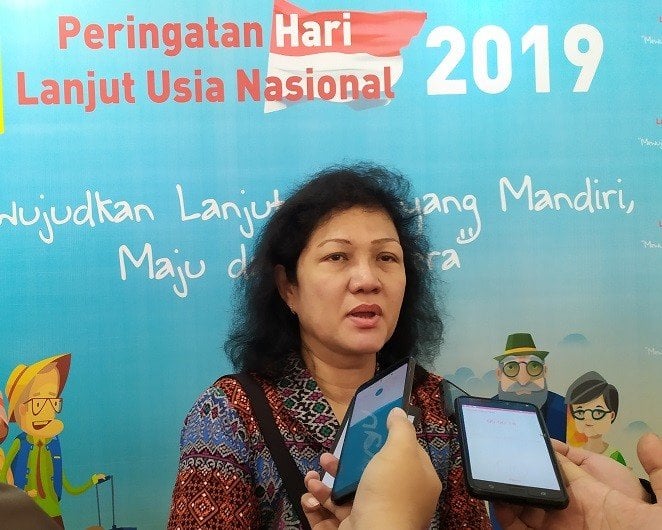 Dr. Fatmah, peneliti UI dari Pusat Kajian Kelanjutan Usia, bicara soal fasilitas untuk lansia. (Suara.com/Supriyadi)