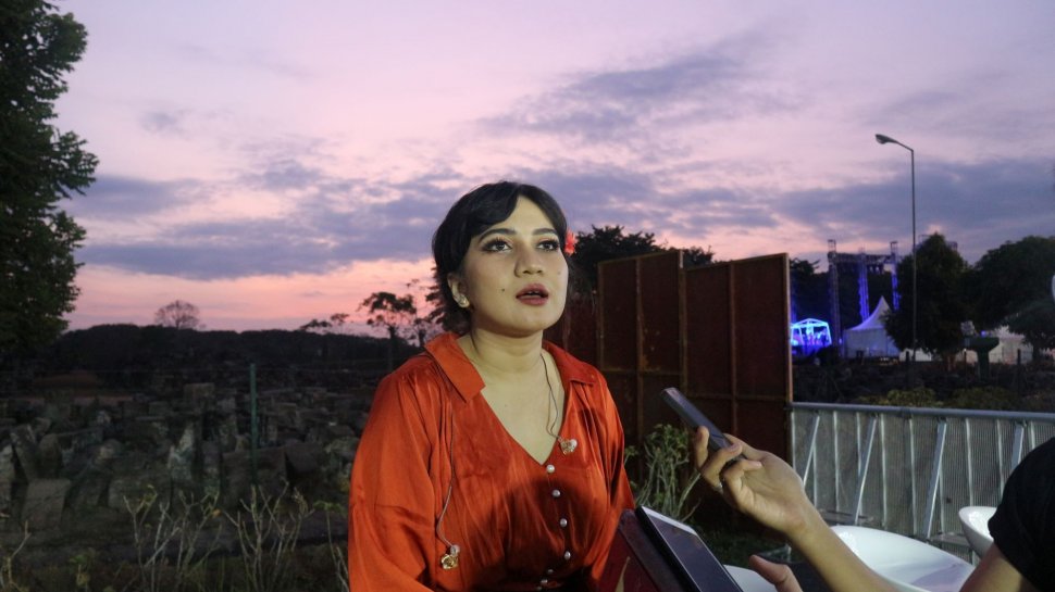 Galabby saat akan tampil di Prambanan Jazz 2019. (Arendya/Suara)