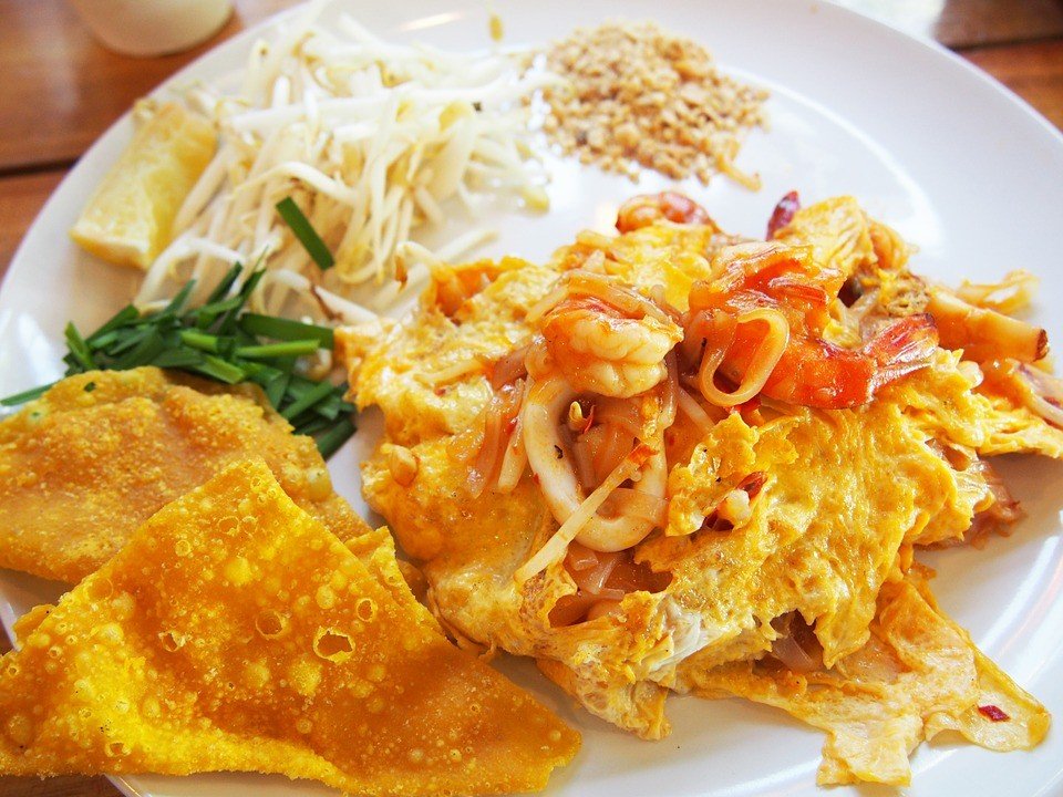 Pad thai, salah satu kuliner Thailand yang digemari wisatawan. (Pixabay/Falovelykids)