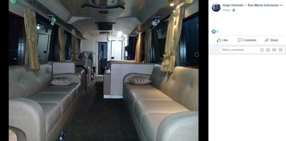 Bus Dengan Interior Seperti Rumah. (Facebook/Anjar Hamsah)