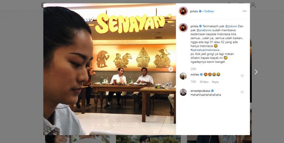 Lagi Makan, Prisia Nasution Grogi Dilihatin Jokowi dan Prabowo. (instagram.com/prisia)