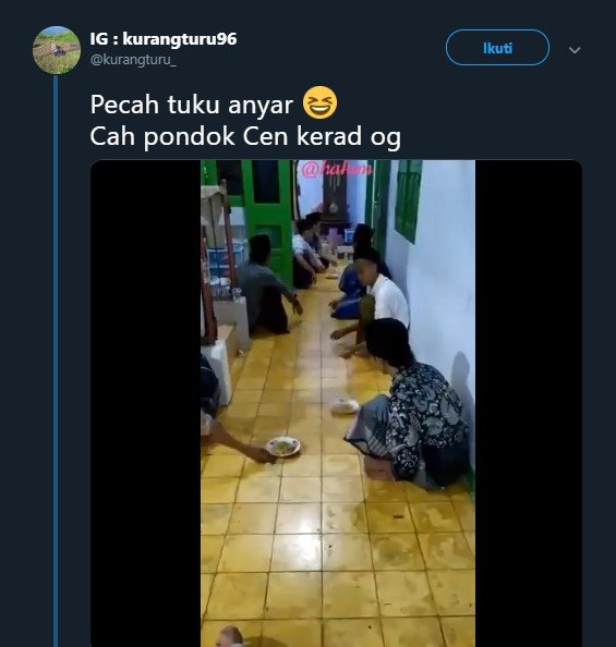 Santri Susun Piring dengan Kecepatan Tinggi, Videonya Viral. (twitter.com/kurangturu_)