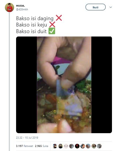 Viral, Bakso Isi Lembaran Uang Kertas Ini Bikin Warganet Gempar. (Twitter/428mkh)