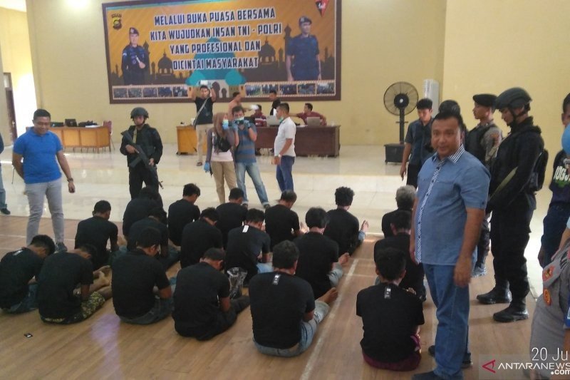 Kisah Petani SMB Jambi Dikriminalisasi Hingga Rumahnya Dibakar