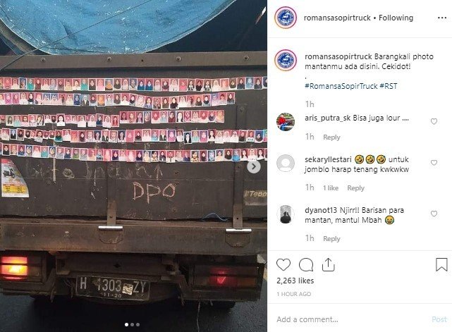 Puluhan Foto Perempuan di Belakang Bokong Truk. (Instagram/romansasopirtruck)