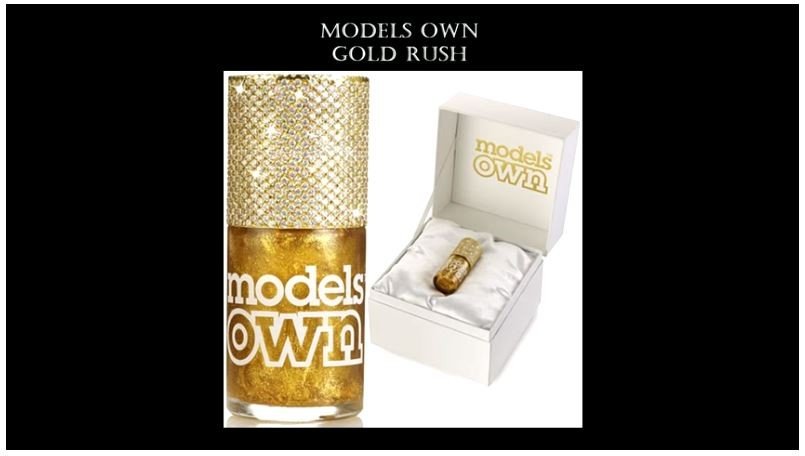 Models Own Gold Nail Polish. (Youtube/Ten Most)