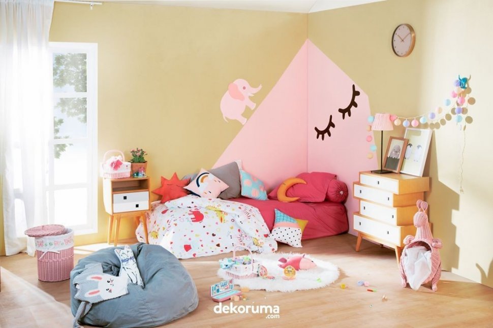 Kamar tidur sehat, trik menciptakan kamar tidur anak ideal. (Dekoruma) 