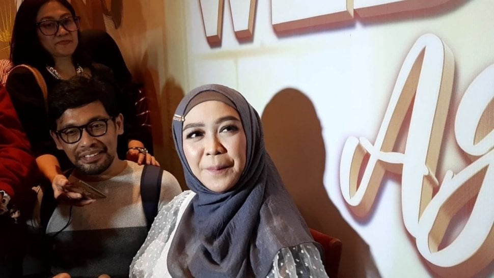 Ria Ricis saat dijumpai di kawasan Epicentrum, Jakarta Selatan pada Selasa (30/7/2019). [Revi Cofans Rantung/Suara.com]