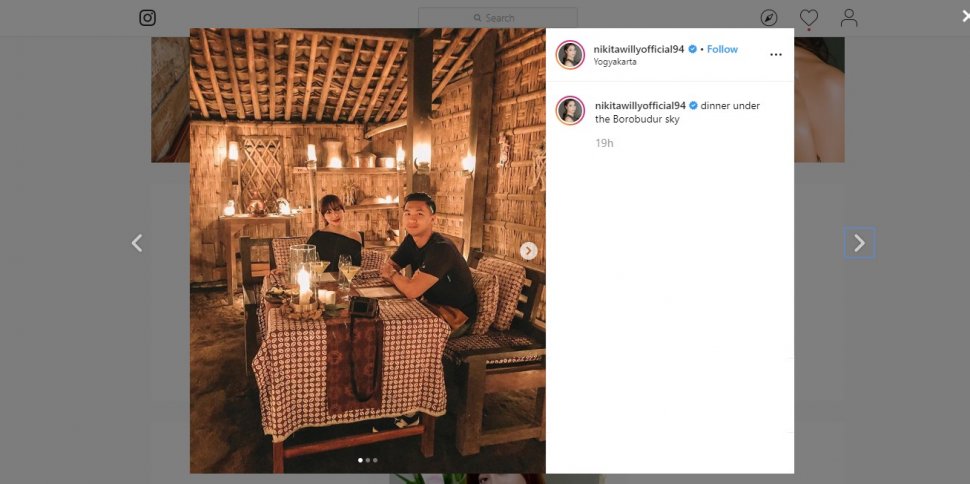 Nikita Willy Makan malam di rumah Pak Bilal Amanjiwo, resort di Magelang. (aman.com)